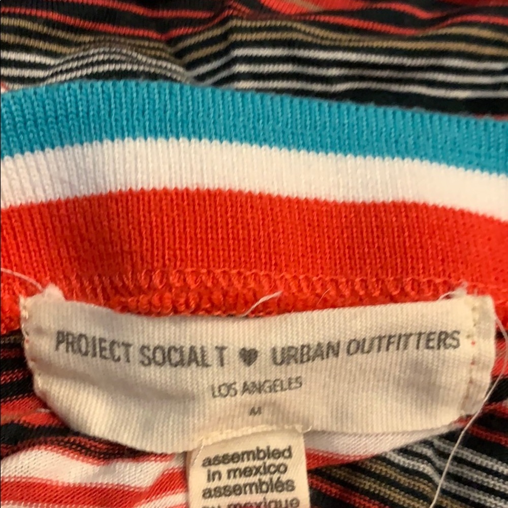 Urban Outfitters Womens M Striped Cropped Top - Picture 3 of 3